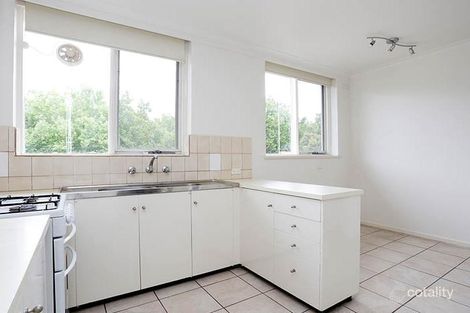 Property photo of 12/2 Karbarook Avenue Prahran VIC 3181