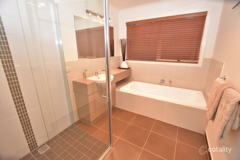 Property photo of 40 Adelaide Crescent Echuca VIC 3564