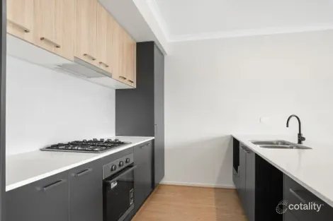 Property photo of 5 Eaglemont Drive Strathtulloh VIC 3338