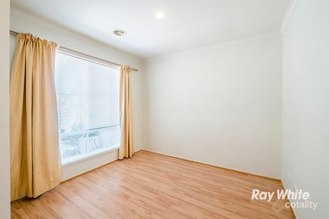 Property photo of 46 Central Parkway Cranbourne West VIC 3977