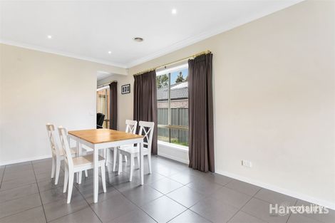 Property photo of 5 Jefferson Avenue Cranbourne North VIC 3977