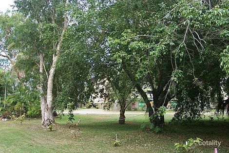 135 Williams Esp, Palm Cove, QLD 4879