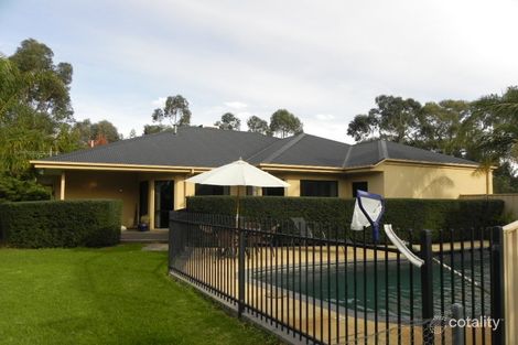 11-13 Cohen St, Rochester, VIC 3561