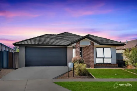 Property photo of 23 Blaine Circuit Tarneit VIC 3029