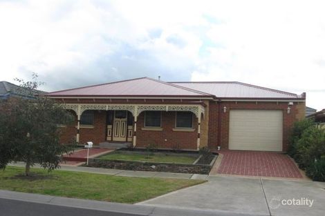 12 Rutherglen Cres, Gowanbrae, VIC 3043