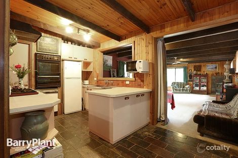 Property photo of 33 Bourke Street Mount Evelyn VIC 3796