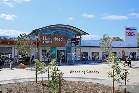 11 Coppercups Pl, Halls Head, WA 6210