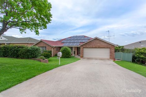 Property photo of 13 Grevillea Close Cowra NSW 2794