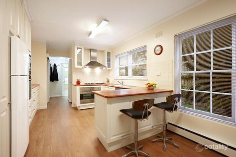 Property photo of 8A Uonga Road Bentleigh VIC 3204