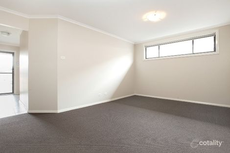 Property photo of 11 Blackburn Street Ropes Crossing NSW 2760