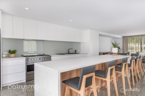 Property photo of 2/38 Fitzroy Place Dynnyrne TAS 7005