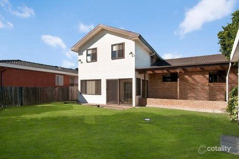 Property photo of 16 Camellia Circle Woy Woy NSW 2256