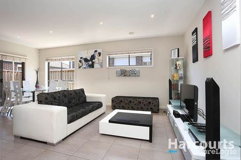 Property photo of 13 Bushlark Way South Morang VIC 3752