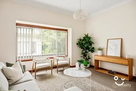 Property photo of 11 Moore Street Austinmer NSW 2515