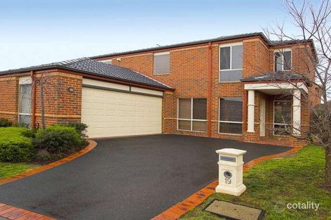 Property photo of 19 Kingsland Close Dingley Village VIC 3172