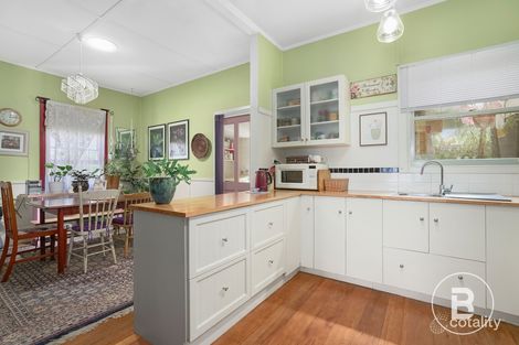 Property photo of 18 Gregory Street Black Hill VIC 3350