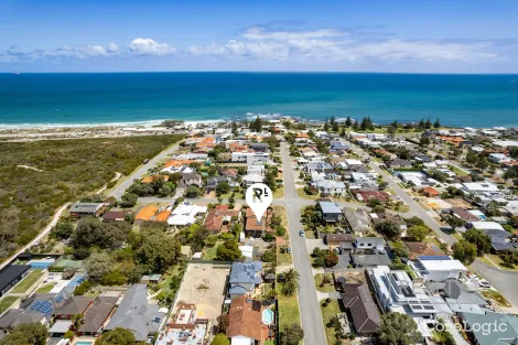 Property photo of 40 King Albert Road Trigg WA 6029