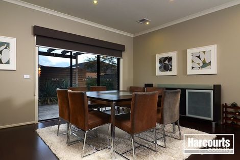 Property photo of 14 Kindred Avenue Cranbourne North VIC 3977