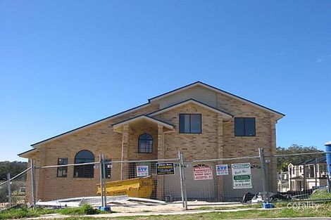 Property photo of 35 The Valley Way Lisarow NSW 2250