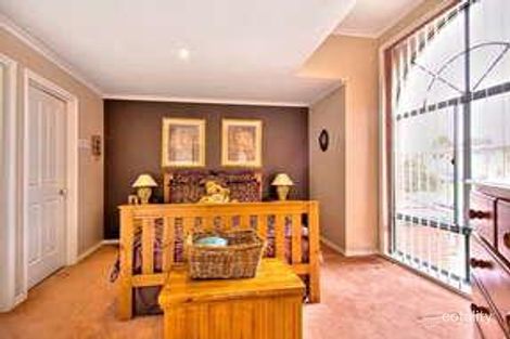 Property photo of 13 Sulky Court Endeavour Hills VIC 3802