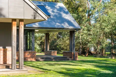 20 Browning St, Woodend, VIC 3442