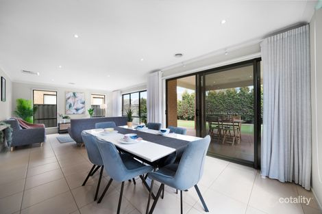 Property photo of 17 Bindarri Road Manor Lakes VIC 3024