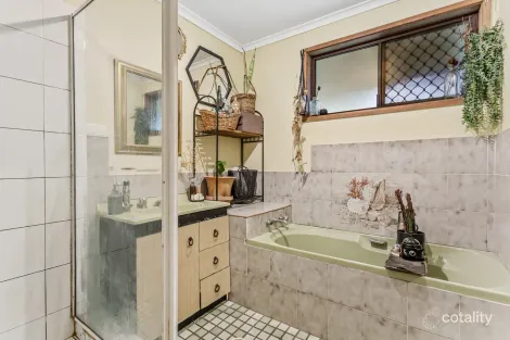 Property photo of 23 Yarrimbah Nerang QLD 4211