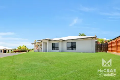 Property photo of 2 Pod Place Bowen QLD 4805