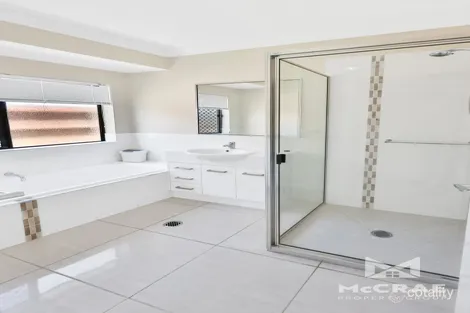 Property photo of 2 Pod Place Bowen QLD 4805