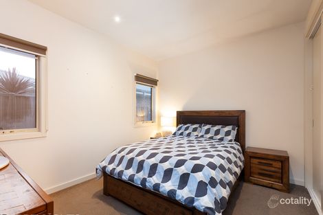Property photo of 7/143 St Helena Road Greensborough VIC 3088