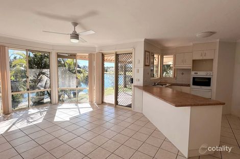 Property photo of 2/1 Bayview Drive Yamba NSW 2464