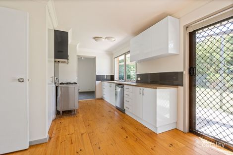 Property photo of 1 Barook Place Springdale Heights NSW 2641