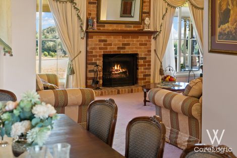 Property photo of 19 Huaba Close Robin Hill NSW 2795