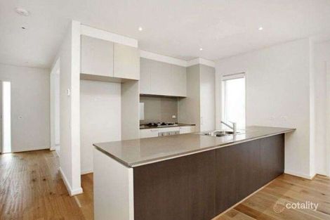 Property photo of 1 Haven Crescent Ascot Vale VIC 3032