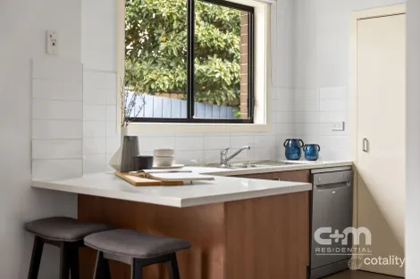 Property photo of 4/25 Devon Road Pascoe Vale VIC 3044