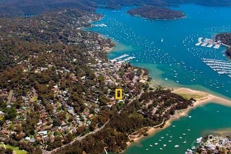 Property photo of 11 Gerroa Avenue Bayview NSW 2104