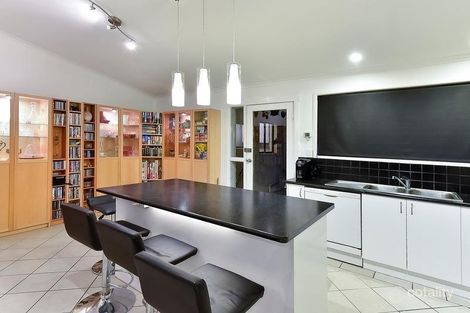 Property photo of 6 Wyclif Avenue Springwood QLD 4127