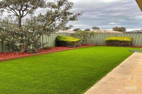 Property photo of 6 Narmara Mews Wyndham Vale VIC 3024