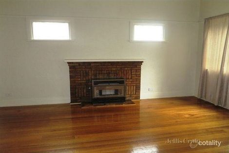 Property photo of 90 Christmas Street Northcote VIC 3070