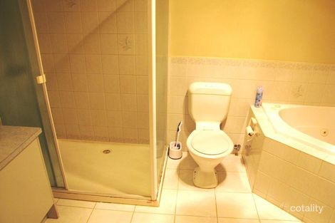 Property photo of 9 Stainsby Crescent Roxburgh Park VIC 3064
