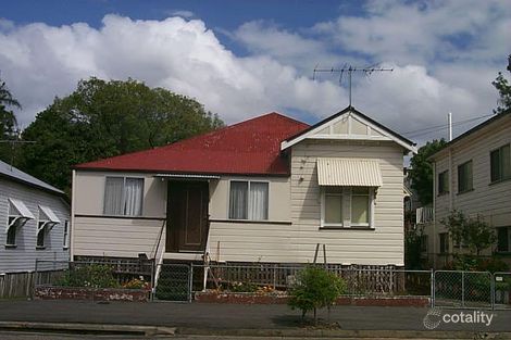 11 Sexton St, Highgate Hill, QLD 4101