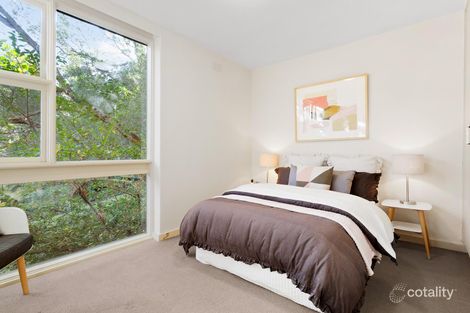 Property photo of 7/14 Lansell Road Toorak VIC 3142