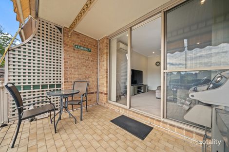 Property photo of 18/12-20 Kinarra Avenue Wyoming NSW 2250