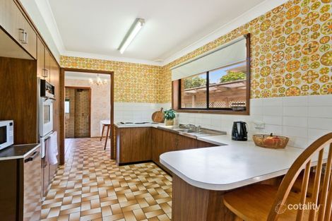 Property photo of 90 Oakland Avenue The Entrance NSW 2261