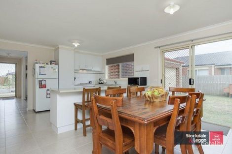 Property photo of 8 Milla Way Koo Wee Rup VIC 3981