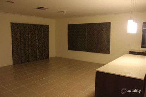 Property photo of 14 Ardent Crescent Cranbourne East VIC 3977