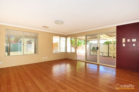 Property photo of 12 Brighton Close Warnbro WA 6169