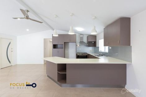 Property photo of 11 Bourke Street Blacks Beach QLD 4740