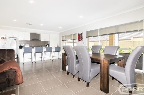 Property photo of 5 Indoon Way Lakelands WA 6180
