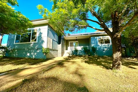 19 Blackett Ave, Young, NSW 2594